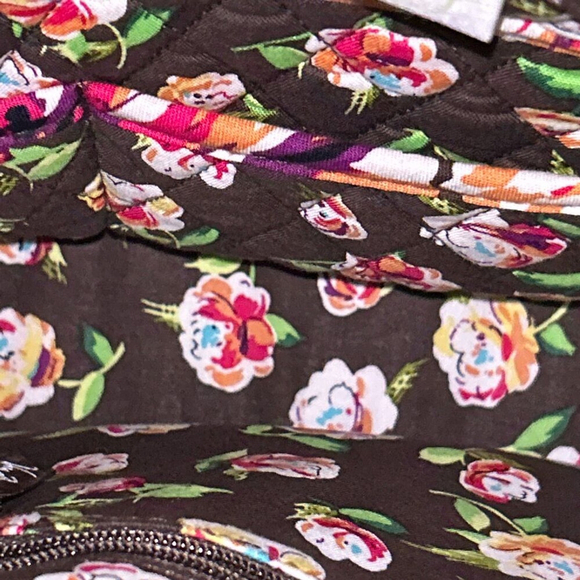 Vera Bradley English Rose Quilted Crossbody Bag - Picture 4 of 8